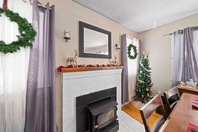 73 Monroe St, Abington, MA 02351