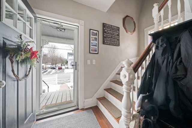 73 Monroe St, Abington, MA 02351