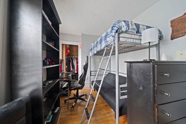 73 Monroe St, Abington, MA 02351