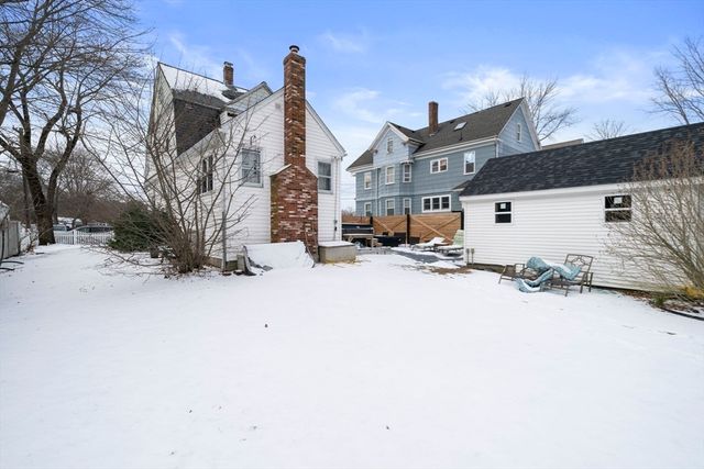 73 Monroe St, Abington, MA 02351