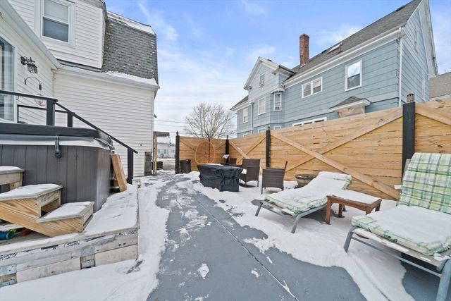 73 Monroe St, Abington, MA 02351