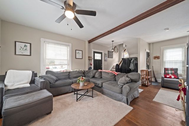 73 Monroe St, Abington, MA 02351