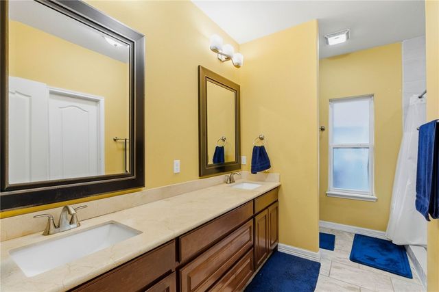 3601 Fort Worth St, Corpus Christi, TX 78411