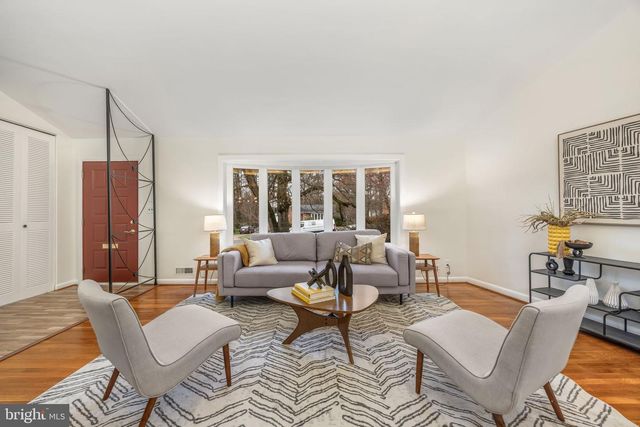 6004 JAN MAR DR, Falls Church, VA 22041