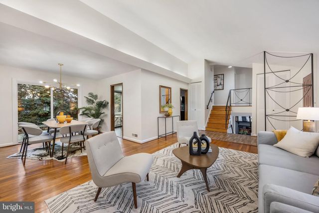 6004 JAN MAR DR, Falls Church, VA 22041