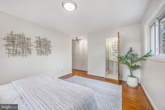 6004 JAN MAR DR, Falls Church, VA 22041