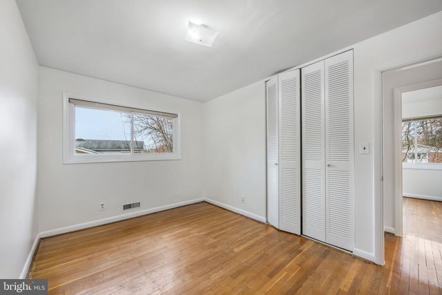 6004 JAN MAR DR, Falls Church, VA 22041