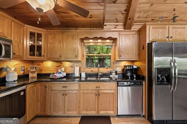 607 Rhonda Lane, Mineral Bluff, GA 30559