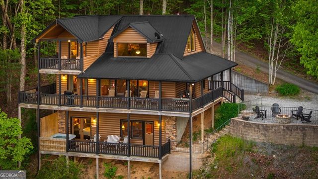 607 Rhonda Lane, Mineral Bluff, GA 30559