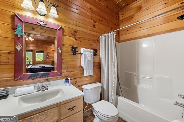 607 Rhonda Lane, Mineral Bluff, GA 30559