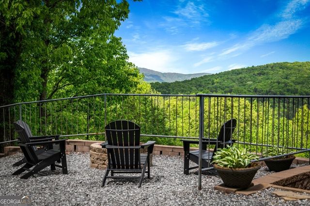 607 Rhonda Lane, Mineral Bluff, GA 30559