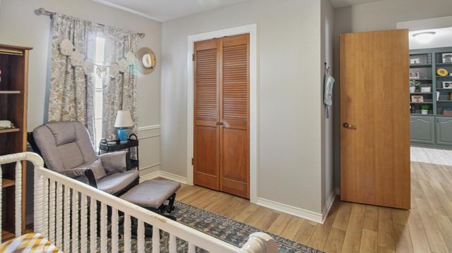 210 Pat Drive, Mineola, TX 75773
