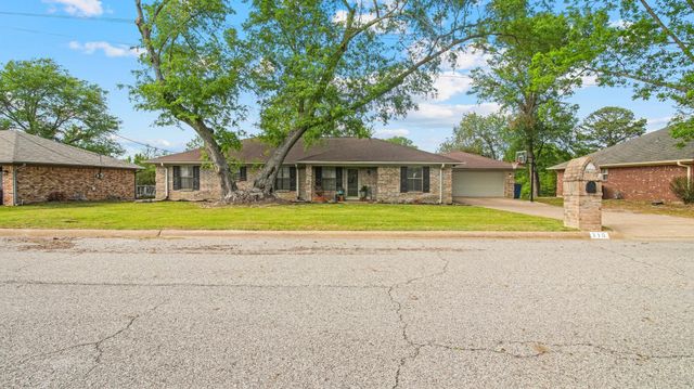 210 Pat Drive, Mineola, TX 75773