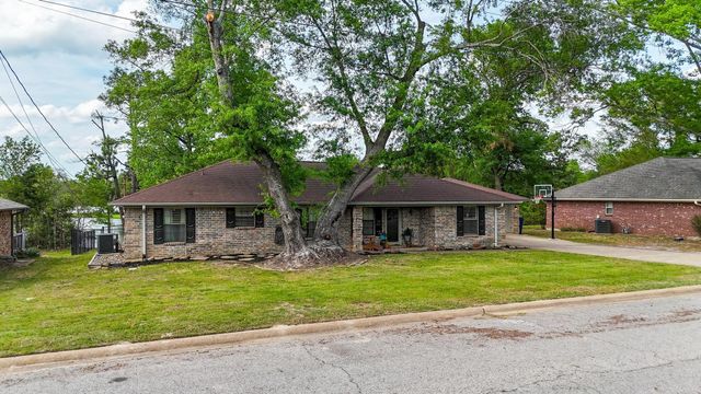 210 Pat Drive, Mineola, TX 75773