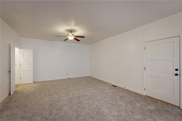 4735 S Union Avenue, Independence, MO 64055