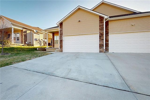 4735 S Union Avenue, Independence, MO 64055