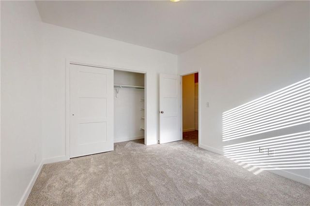 4735 S Union Avenue, Independence, MO 64055