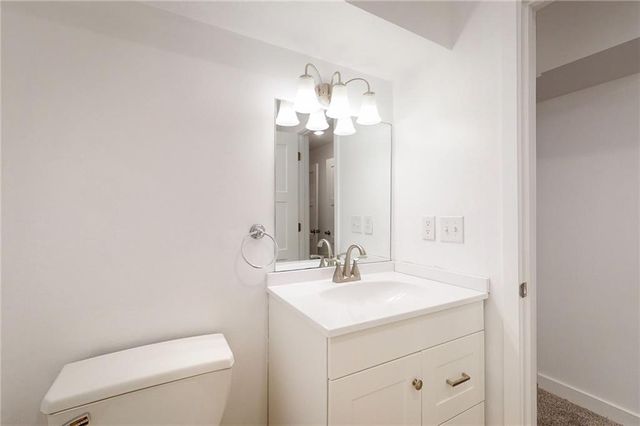 4735 S Union Avenue, Independence, MO 64055