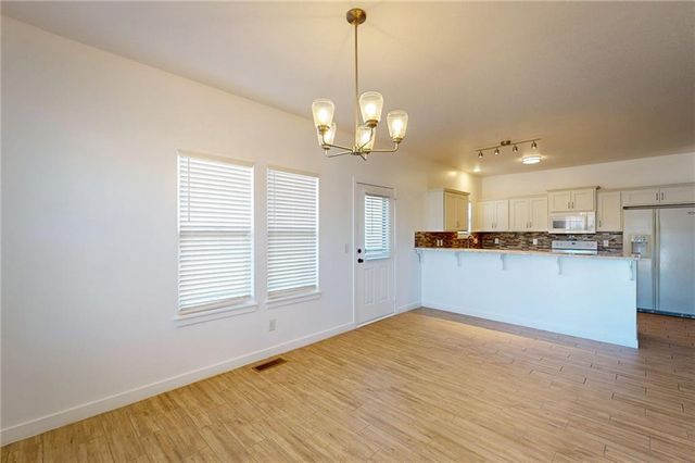 4735 S Union Avenue, Independence, MO 64055