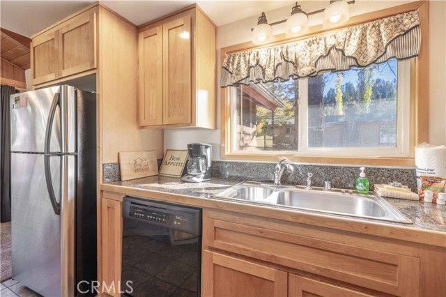 41063 Pennsylvania, Big Bear Lake, CA 92315