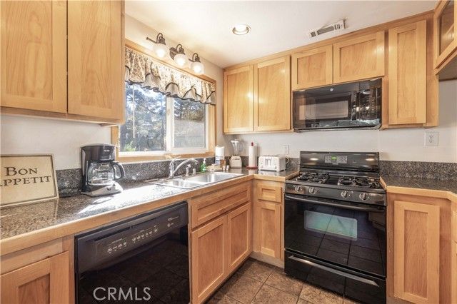 41063 Pennsylvania, Big Bear Lake, CA 92315