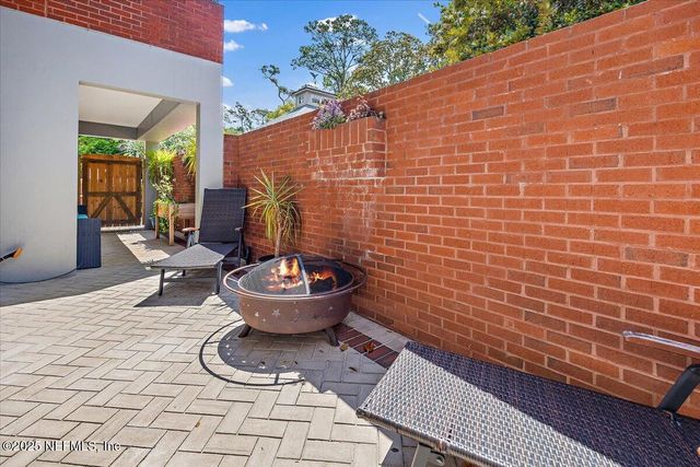 5200 SAN JOSE Boulevard 7, Jacksonville, FL 32207