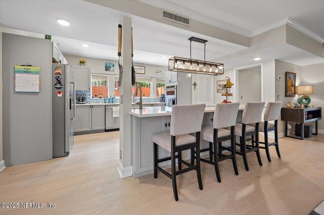 5200 SAN JOSE Boulevard 7, Jacksonville, FL 32207