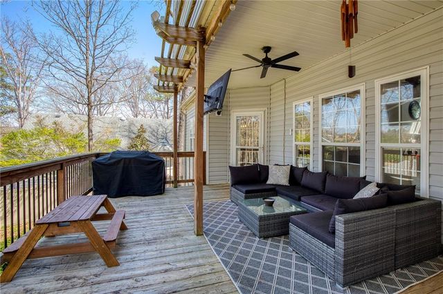 24 Old Old Alabama Road SE, Emerson, GA 30137