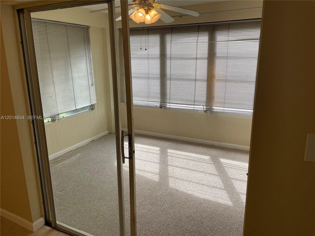 8621 NW 12th St D178, Plantation, FL 33322