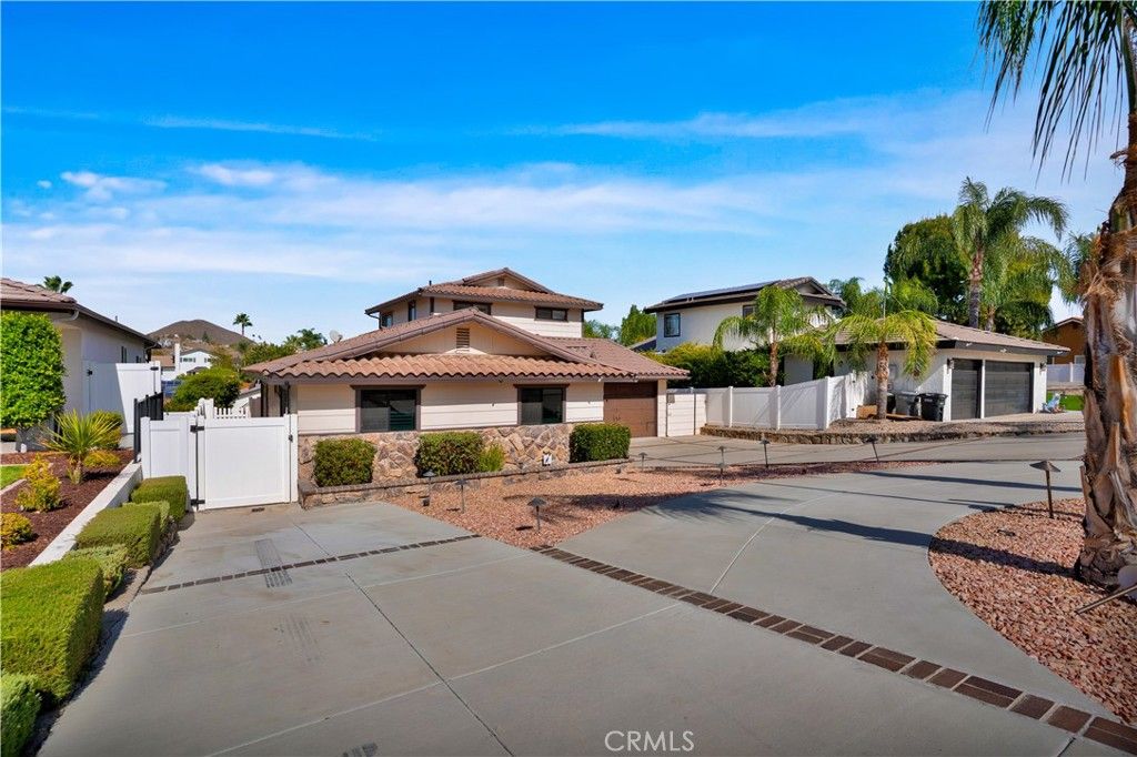 22970 S Canyon Lake Drive S, Canyon Lake, CA 92587 — photo 4