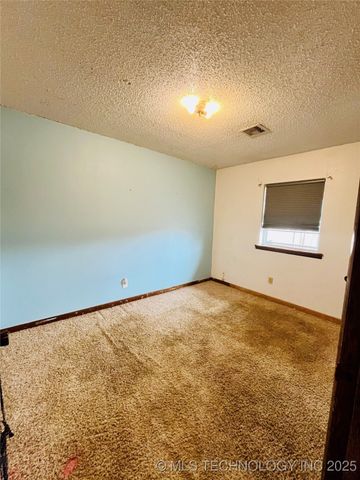 87 King Street, Ardmore, OK 73401