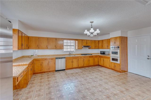 114 Melinda Drive, Saraland, AL 36571