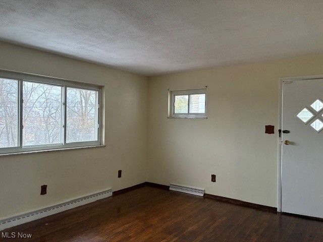 128 Pikeview Road, Weirton, WV 26062