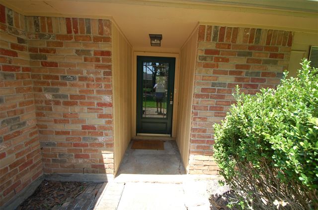 3107 Jenny Drive, Sugar Land, TX 77479