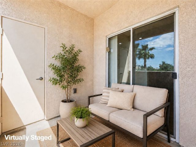 3936 Smokey Fog Avenue 201, North Las Vegas, NV 89081