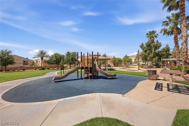 3936 Smokey Fog Avenue 201, North Las Vegas, NV 89081