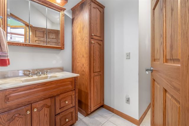 3553 Alpine Court, Hillsdale, MI 49242