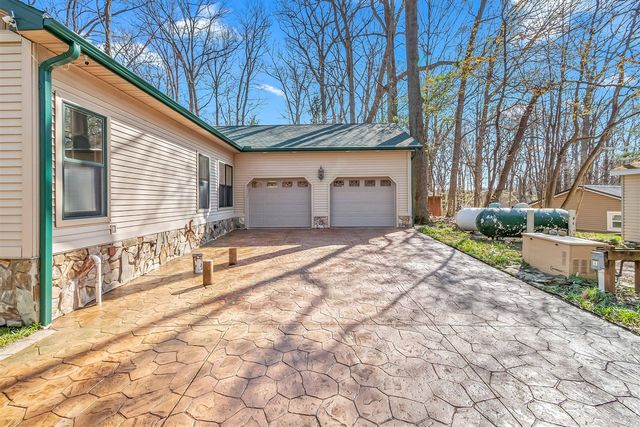 3553 Alpine Court, Hillsdale, MI 49242