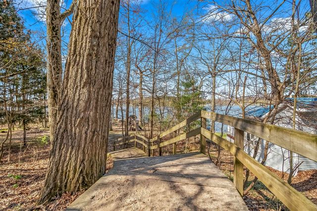 3553 Alpine Court, Hillsdale, MI 49242