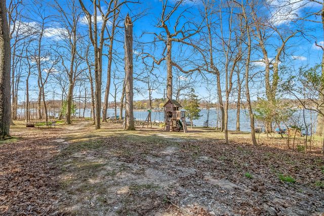3553 Alpine Court, Hillsdale, MI 49242