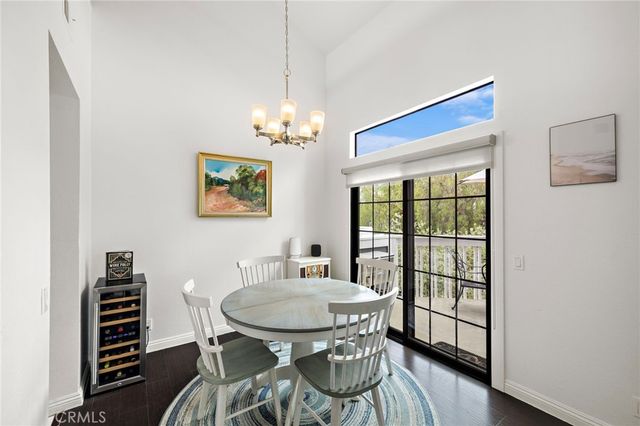 8206 Bridgepoint 206, Huntington Beach, CA 92646