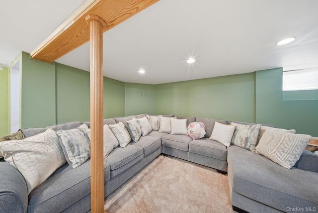 100 Maybrook Road, Campbell Hall, NY 10916