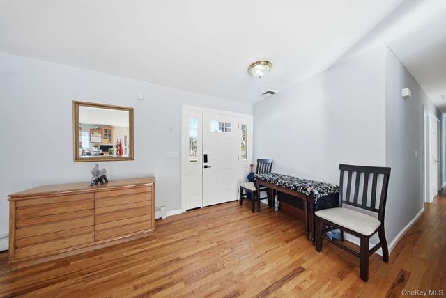 100 Maybrook Road, Campbell Hall, NY 10916