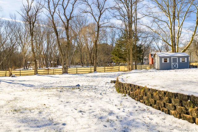 100 Maybrook Road, Campbell Hall, NY 10916