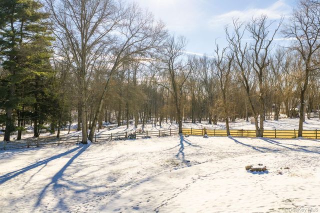 100 Maybrook Road, Campbell Hall, NY 10916