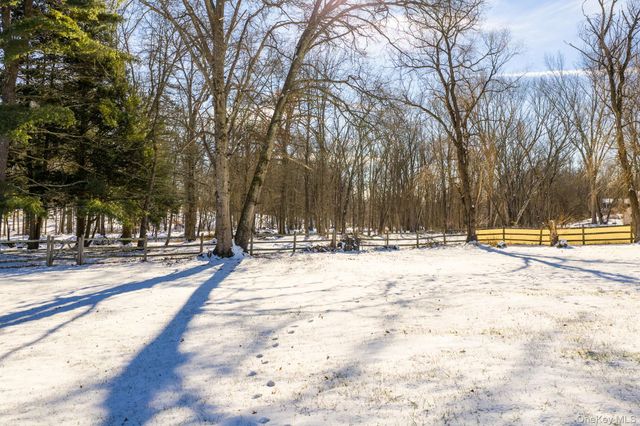 100 Maybrook Road, Campbell Hall, NY 10916