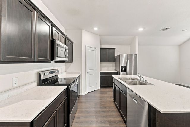 601 Banner Avenue, Royse City, TX 75189