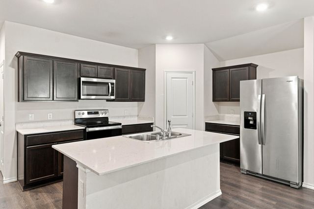 601 Banner Avenue, Royse City, TX 75189