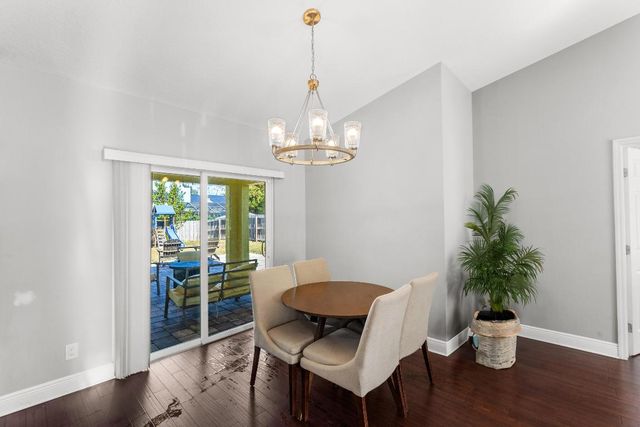 3037 SE Iris Street, Stuart, FL 34997