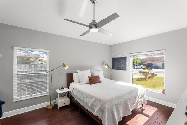 3037 SE Iris Street, Stuart, FL 34997